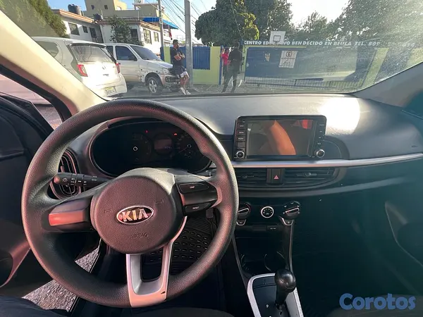 carros - Kia Picanto 2018 Como nuevo 5