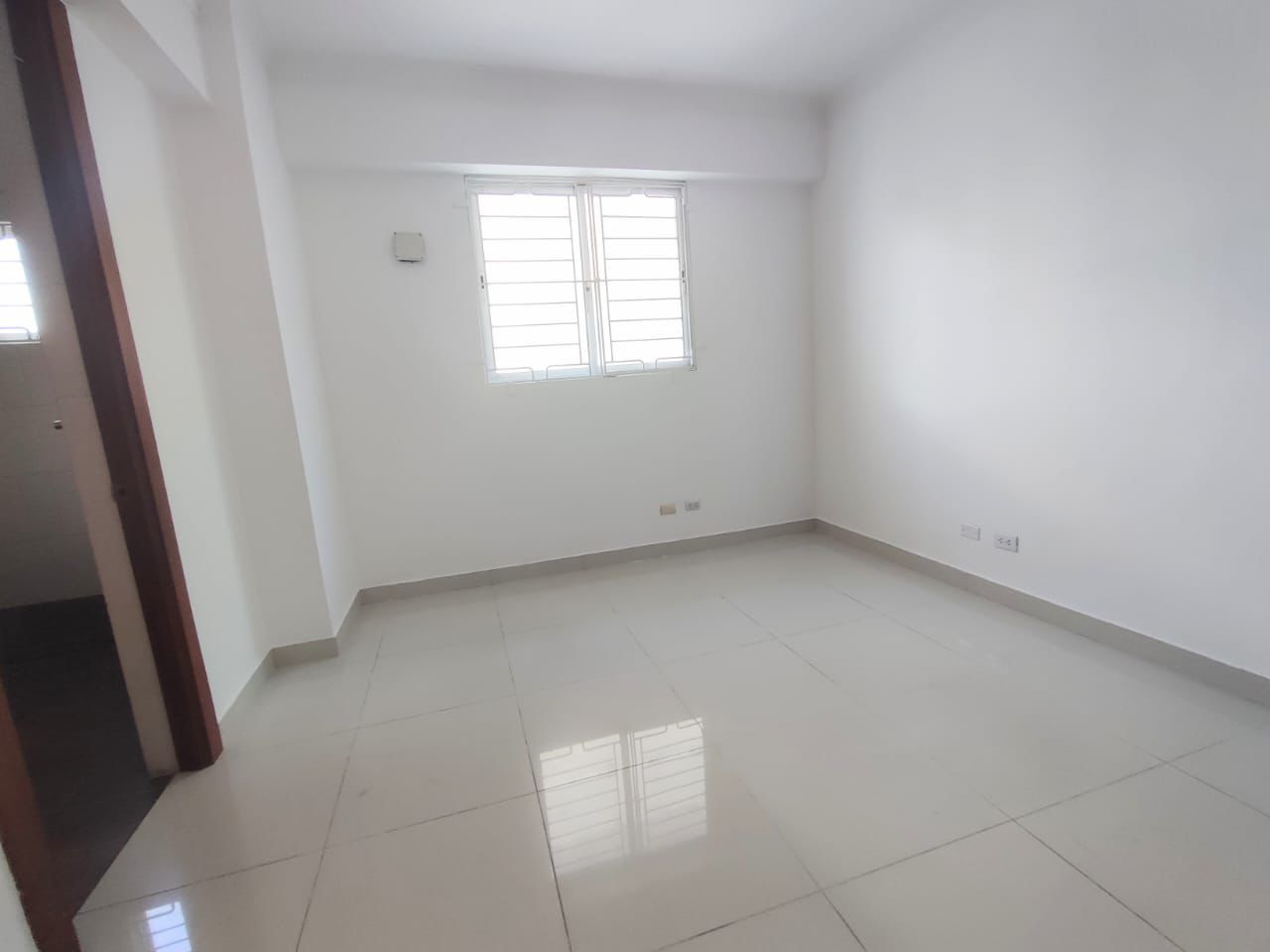 apartamentos - Apartamento en Venta  RENACIMIENTO  USD 240,000.00 5