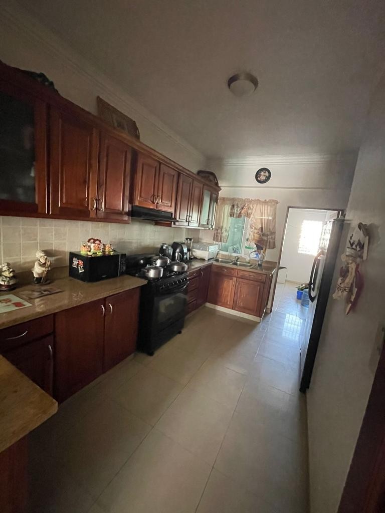 apartamentos - Sin Intermediarios En Venta Aproximadamente 250 mts2 MAS  cuarto del servicio. 6