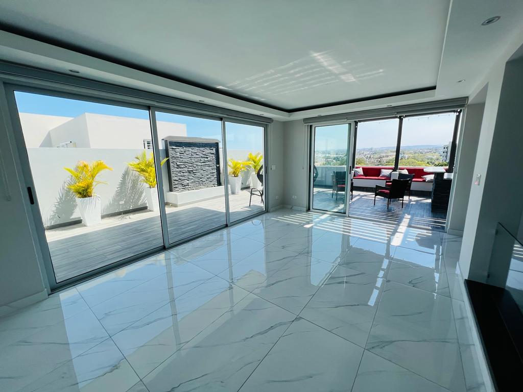 penthouses - Penthouse con Linea Blanca en Rincon Largo  3
