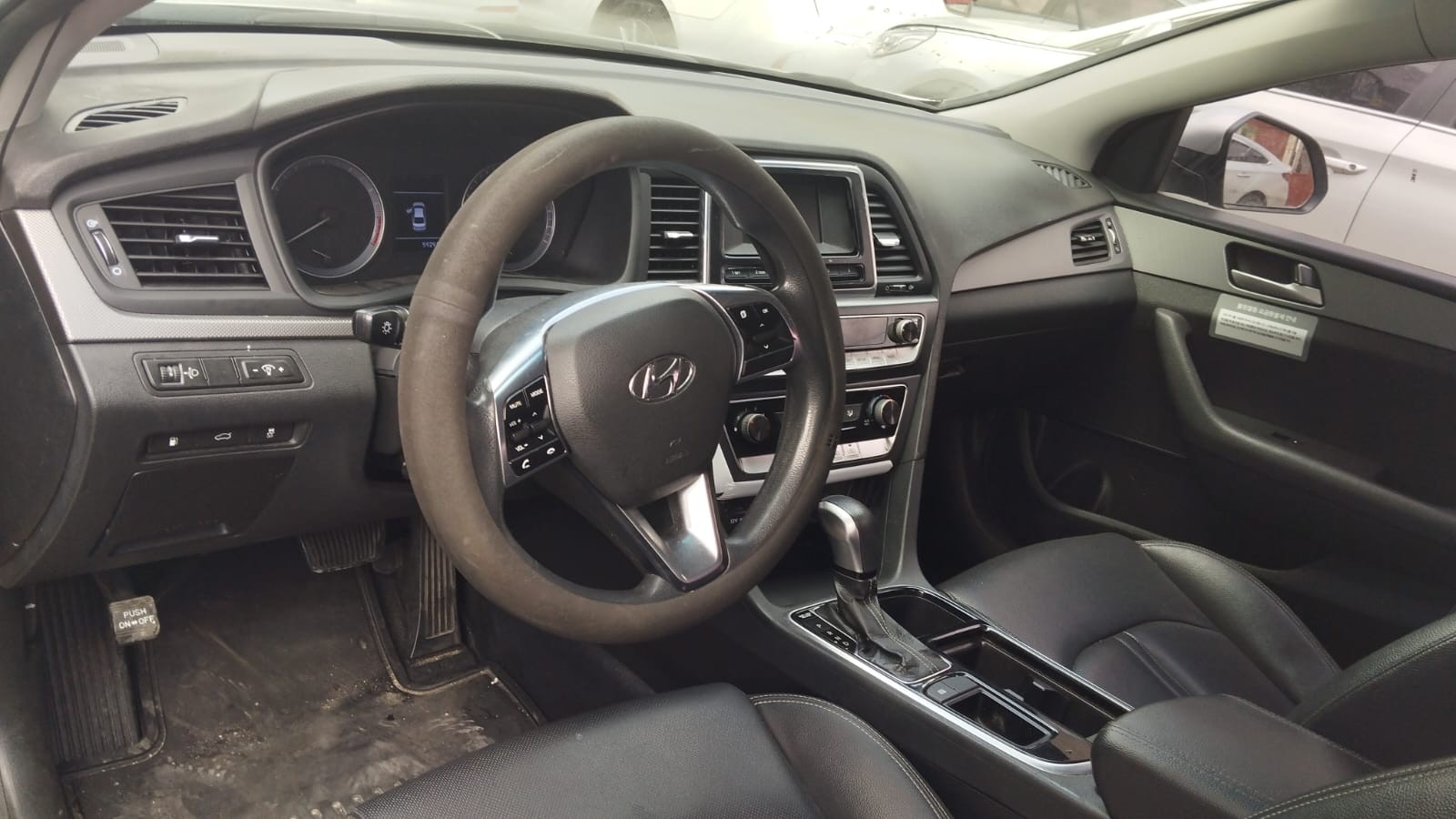 carros - HYUNDAI SONATA NEW RISE 2018 GRIS 3