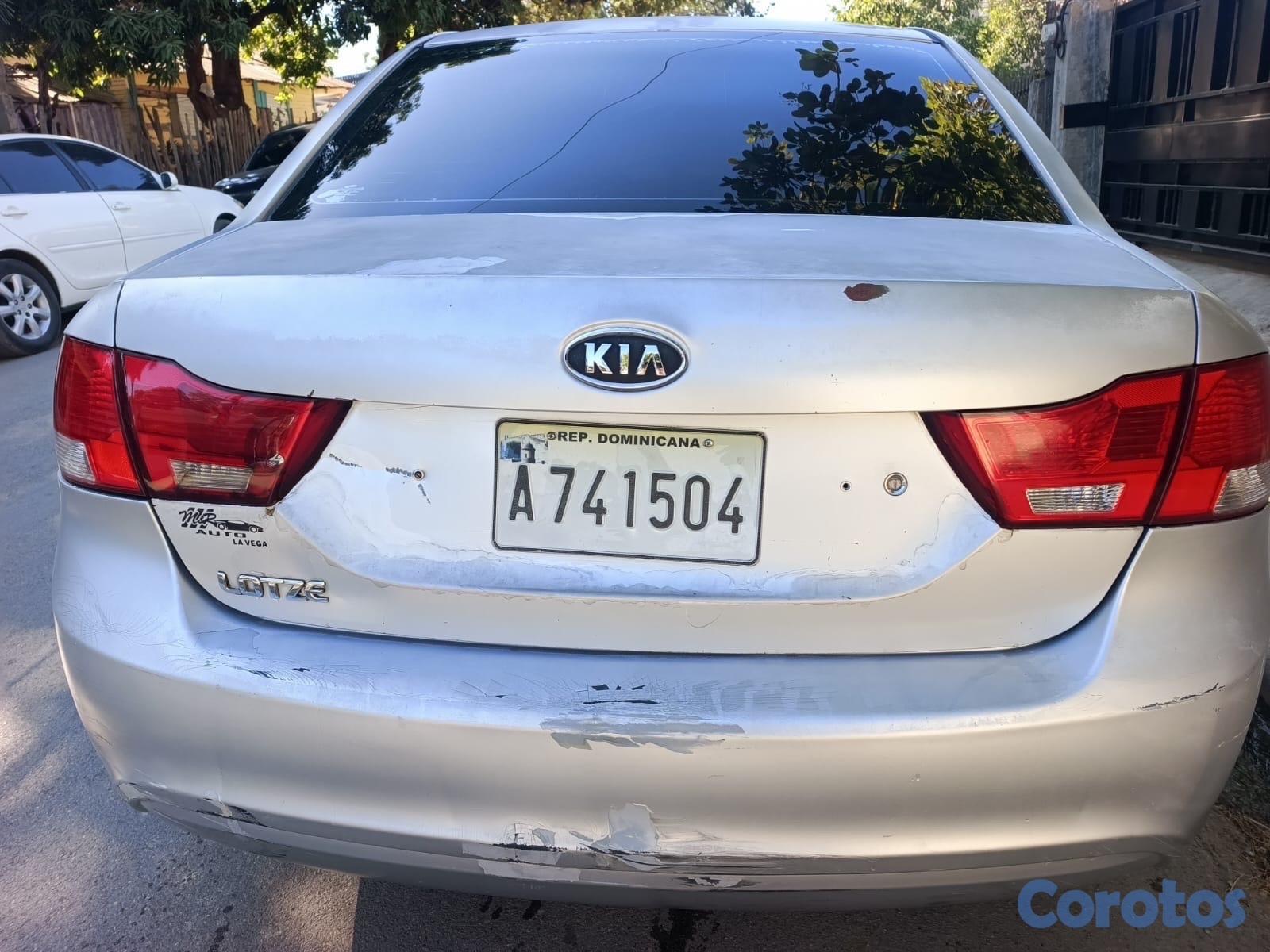 carros - KIA LOTZE  5