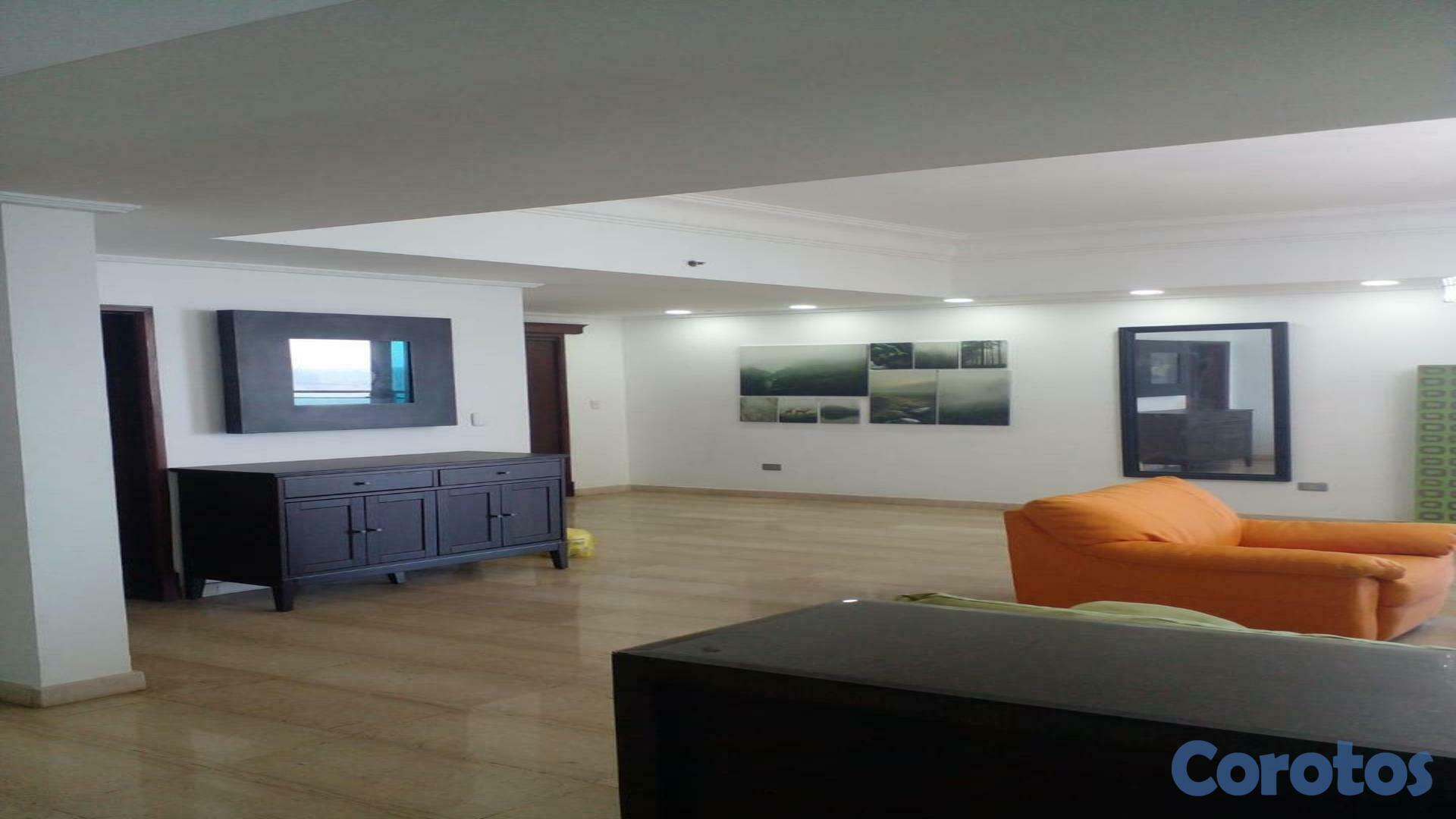 apartamentos - Apartamento con terraza privada y vista al mar en Malecon Center 4