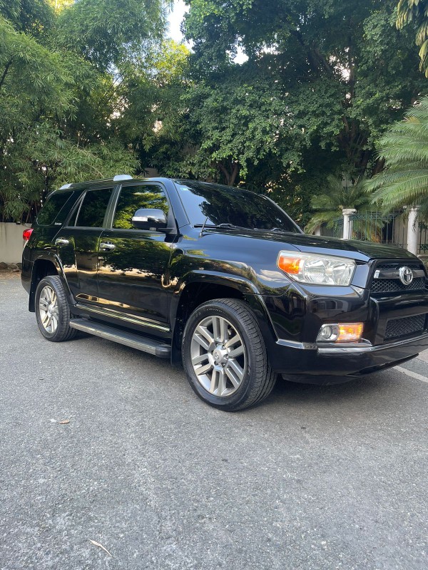 jeepetas y camionetas - Toyota 4runner limited 2012 3