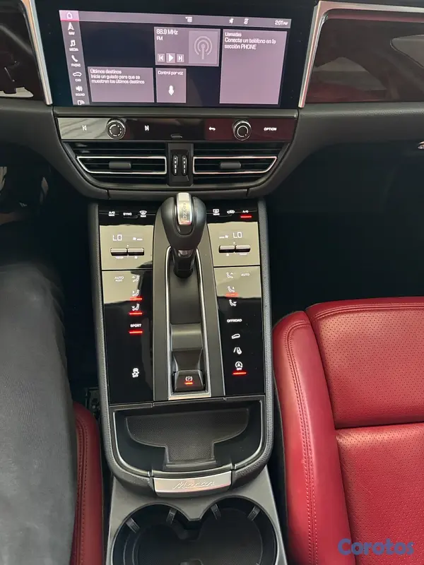 jeepetas y camionetas - Porsche macan 2022  9