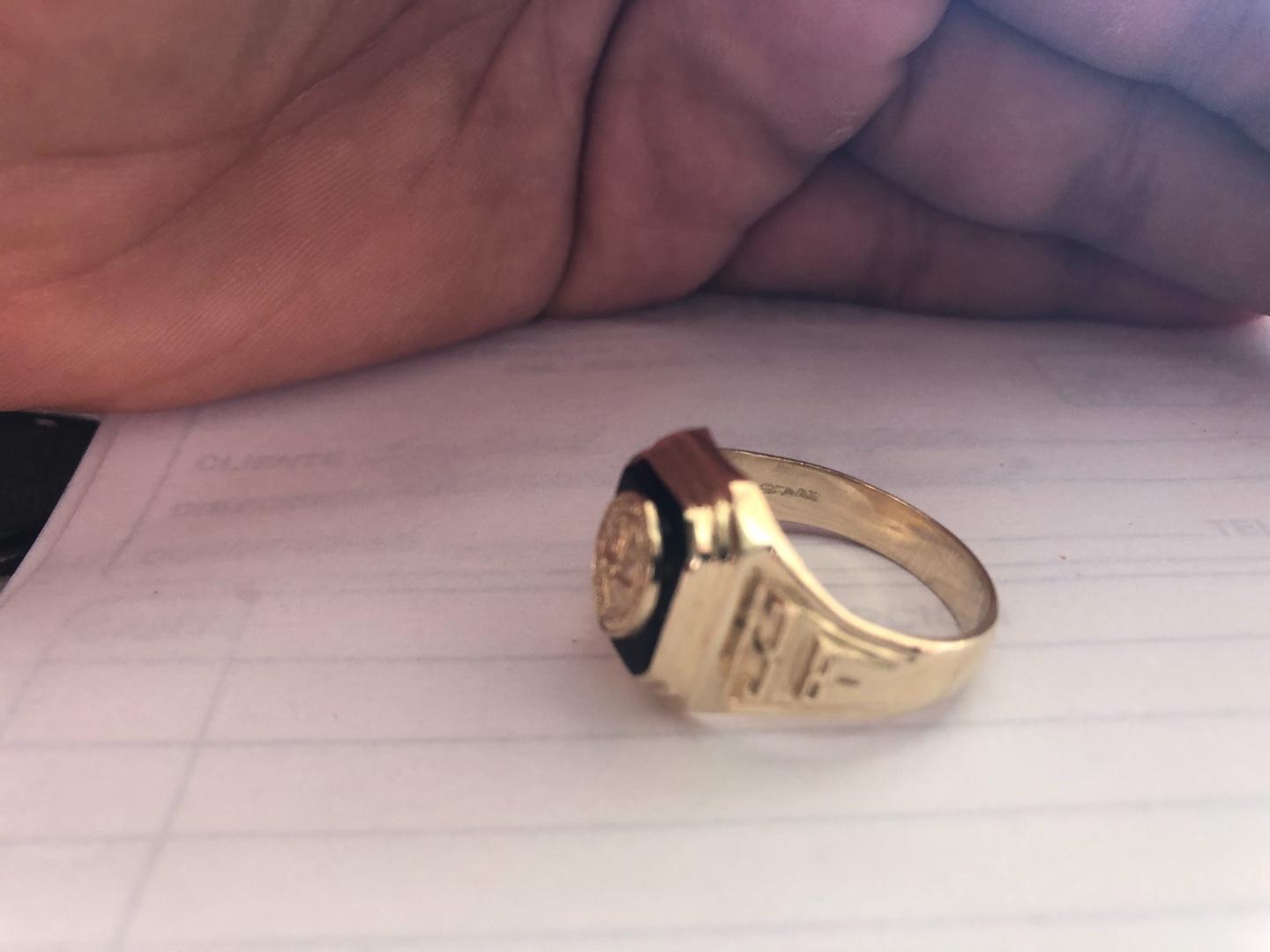Corotos Anillo Graduacion UASD