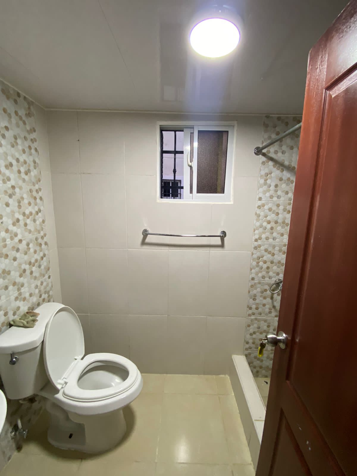 apartamentos - Alquiler 8298063135