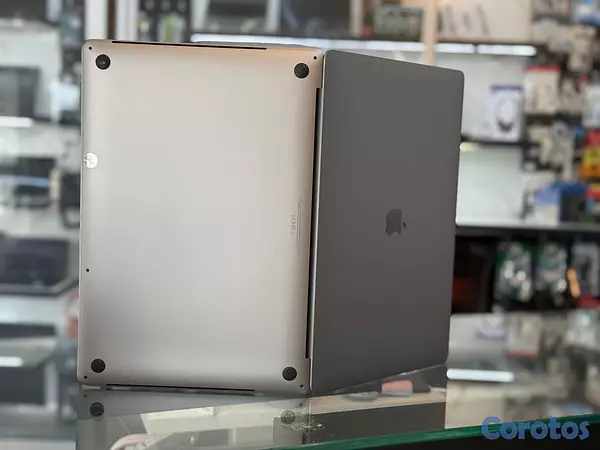 computadoras y laptops - MacBook Pro A2141 i9 4gb de video 32gb ram 512gb ssd  6