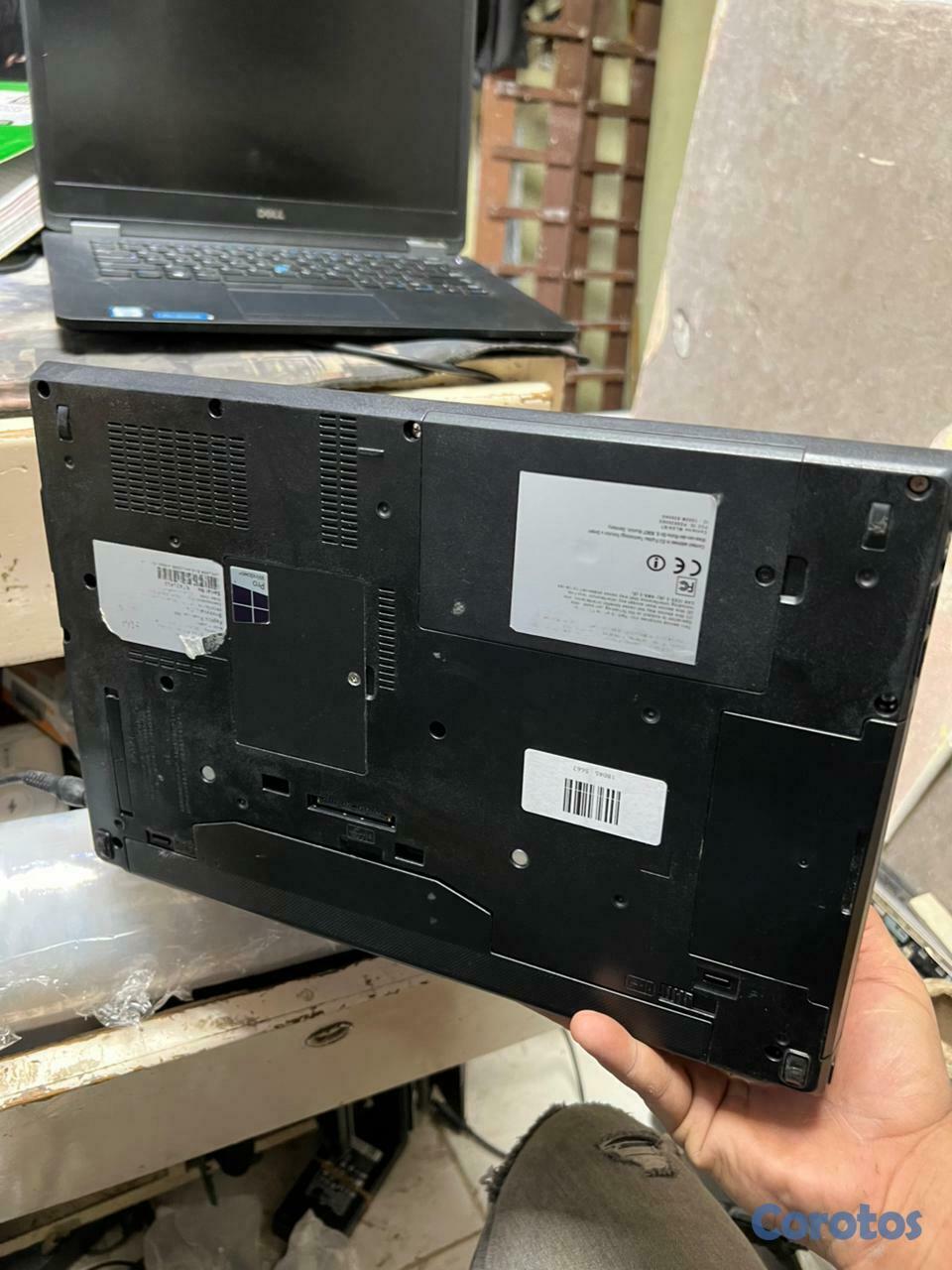computadoras y laptops - Laptop Fujitsu Lifebook E746/ Intel i5-6300U @2,40 4