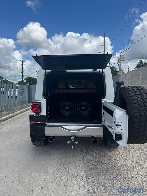 jeepetas y camionetas - Jeep Wrangler Sahara 2017 12