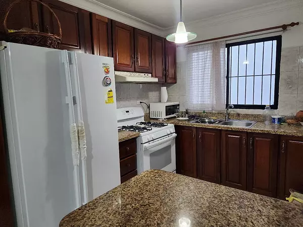 apartamentos - APARTAMENTO EN VENTA  URB. REAL  10