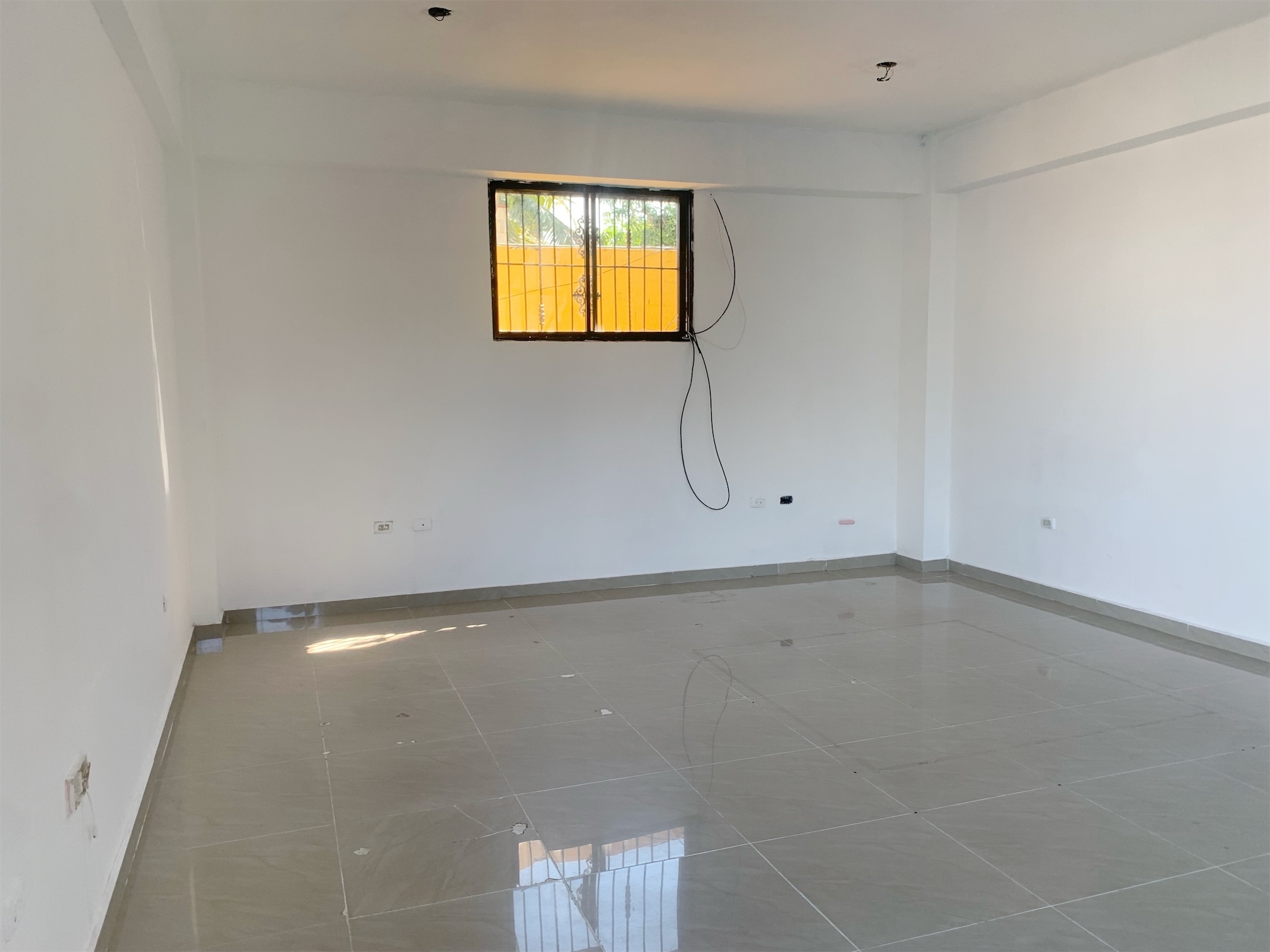 oficinas y locales comerciales - Propiedad en los prados 3