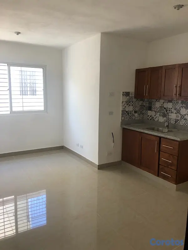 apartamentos - Se Alquila Apto. Estudio.  5