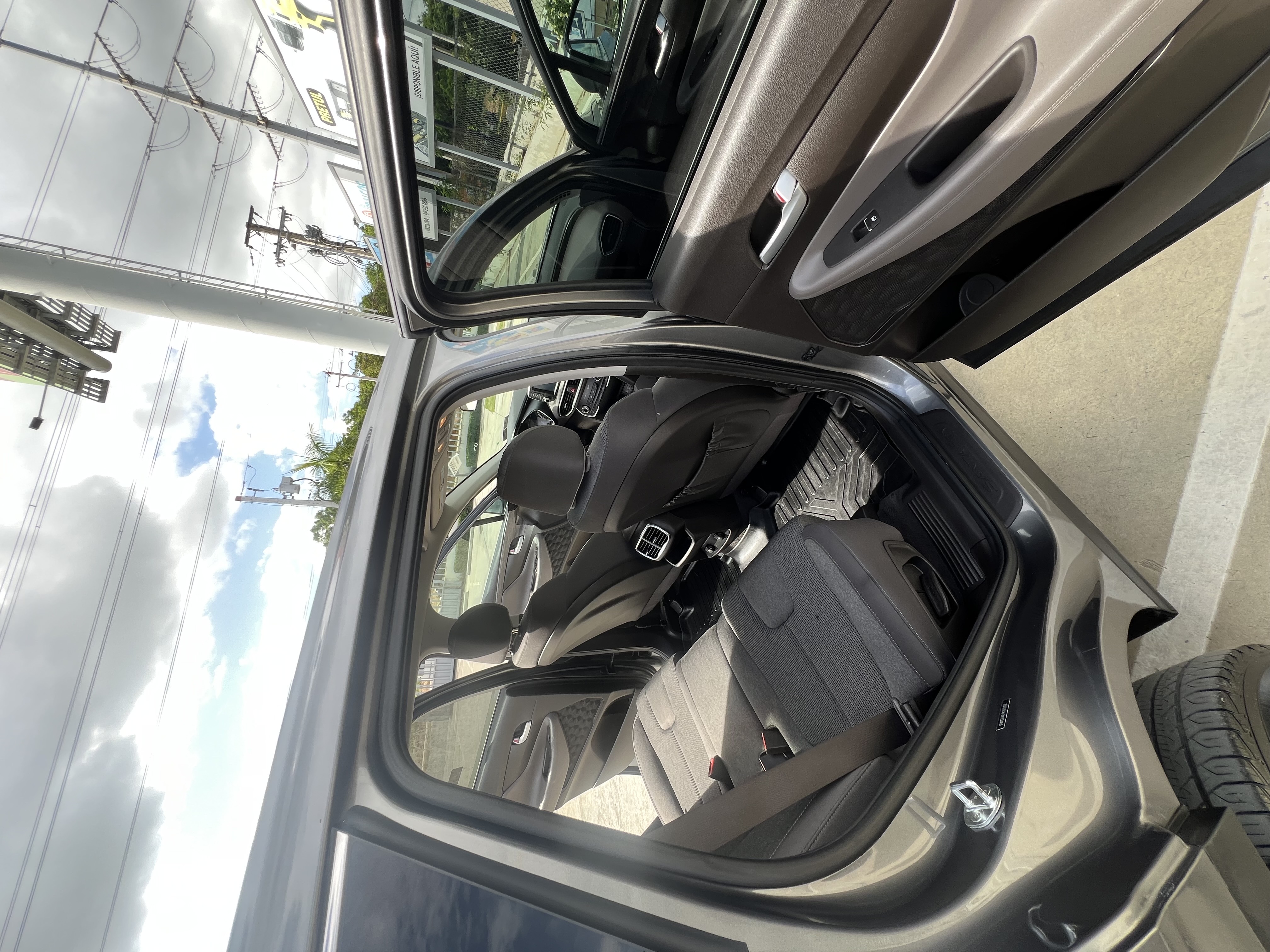 jeepetas y camionetas - como nueva  6