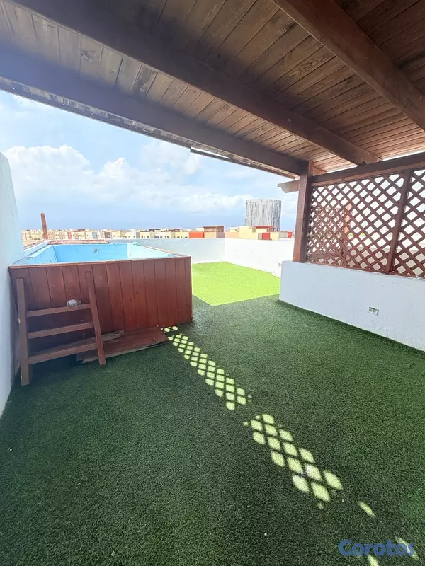 apartamentos - venta de apartamento 4to piso con terraza techada en la autopista de san isidro 7