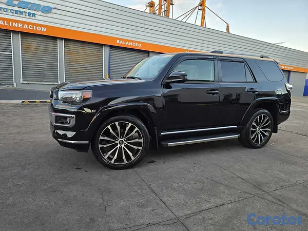 jeepetas y camionetas - OFERTA! TOYOTA 4RUNNER 2020 SR5 EN COMO NUEVA 13
