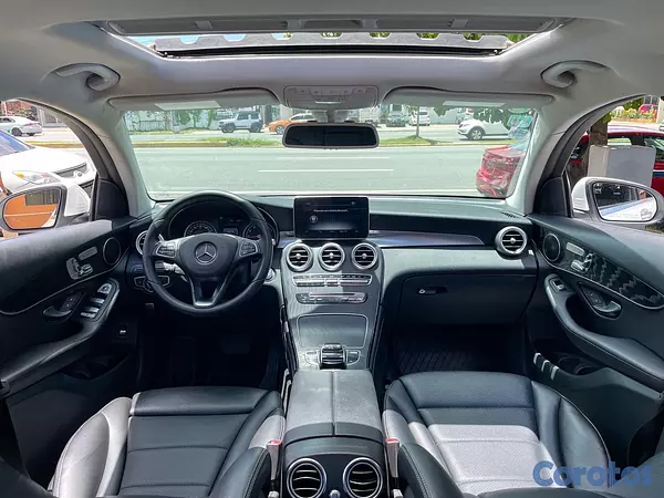 jeepetas y camionetas - Mercedes Benz GLC-300 4Matic 2017 3