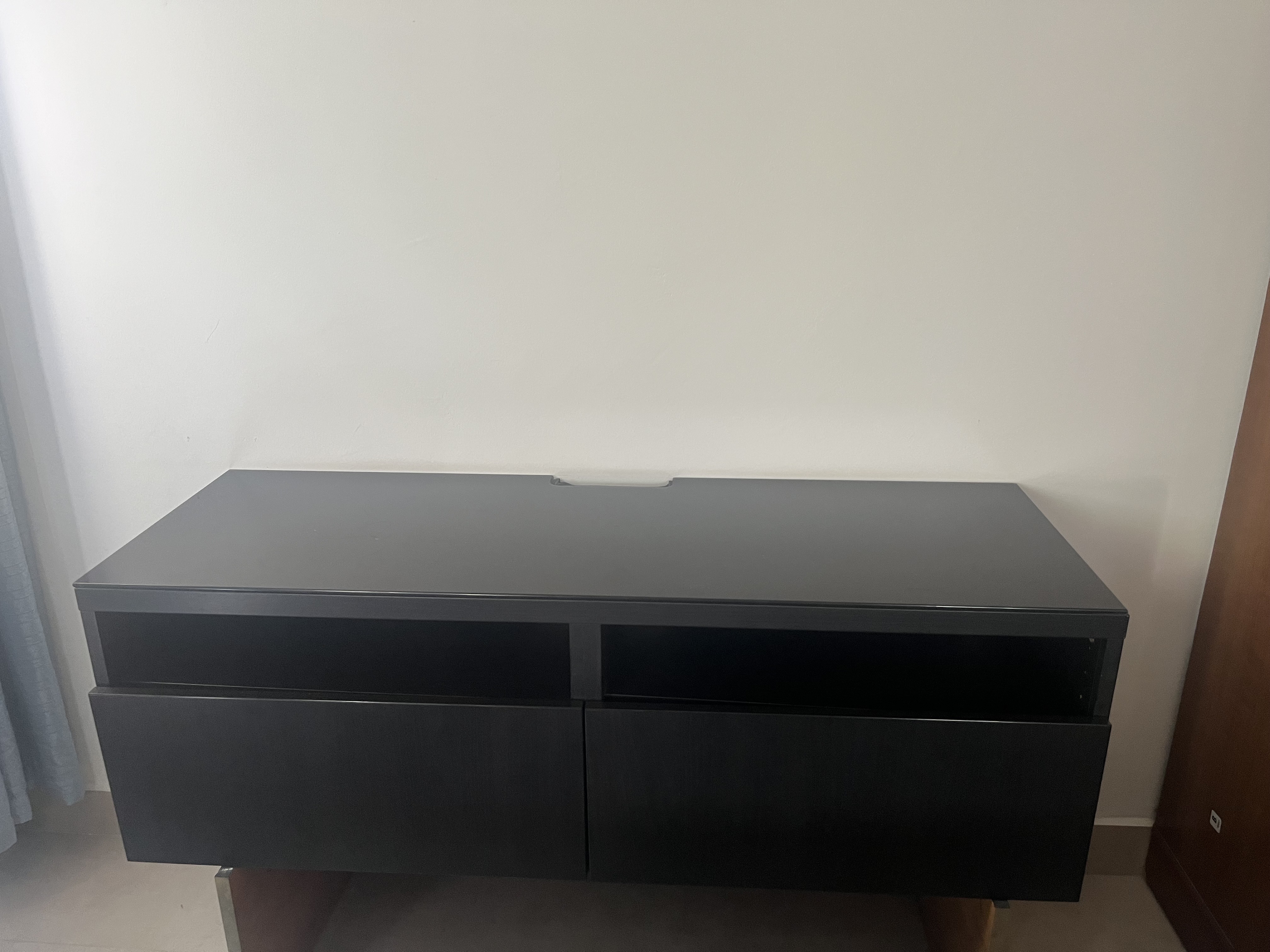muebles y colchones - Mesa para TV de IKEA  2