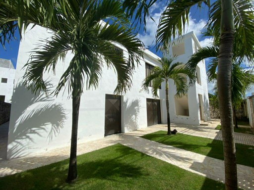 casas - Casa en exclusivo sector de Bávaro (Punta Cana)