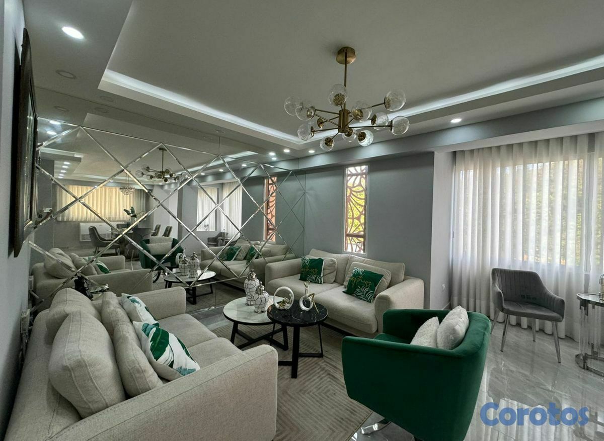 apartamentos - Disponible 3er nivel en Jardines del Sur 5