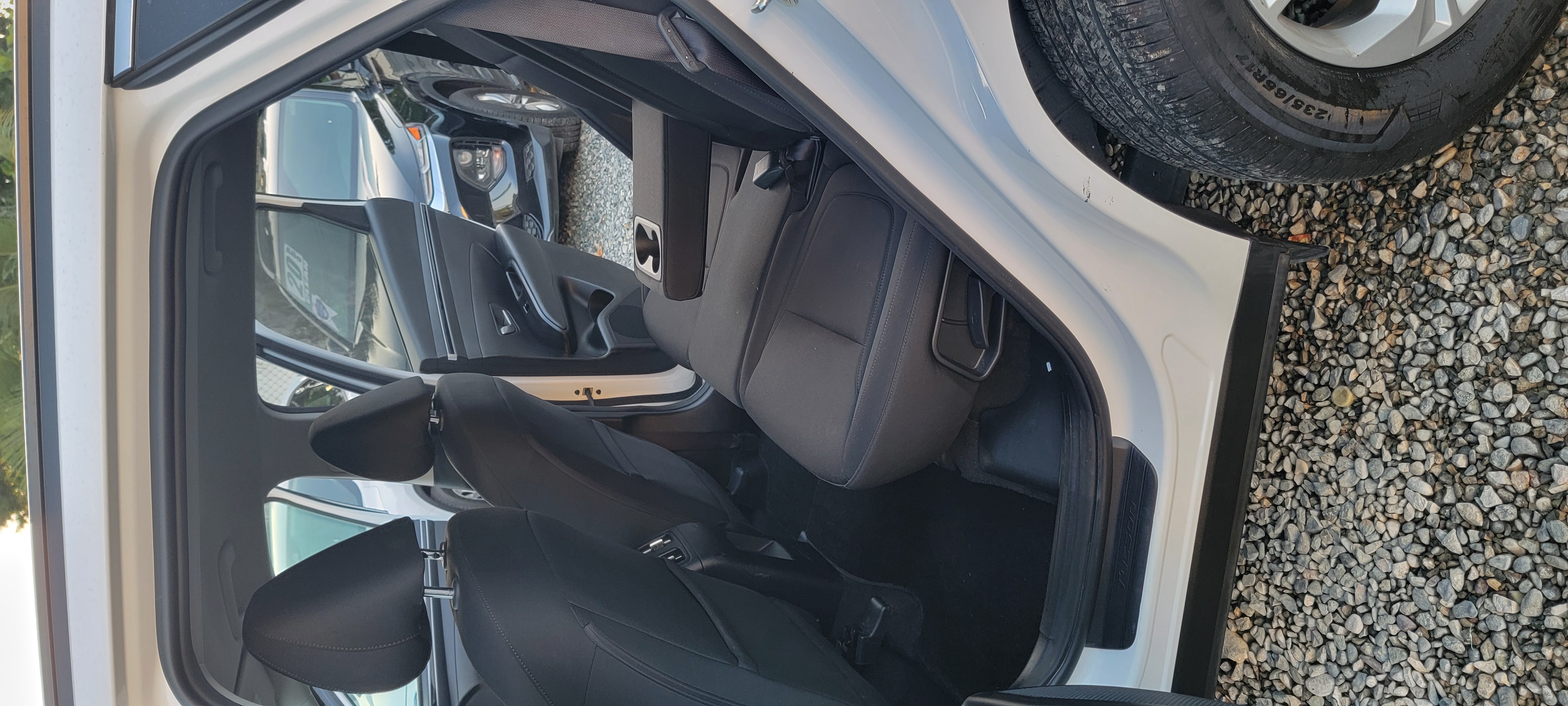 jeepetas y camionetas - HYUNDAI TUCSON  2022 4