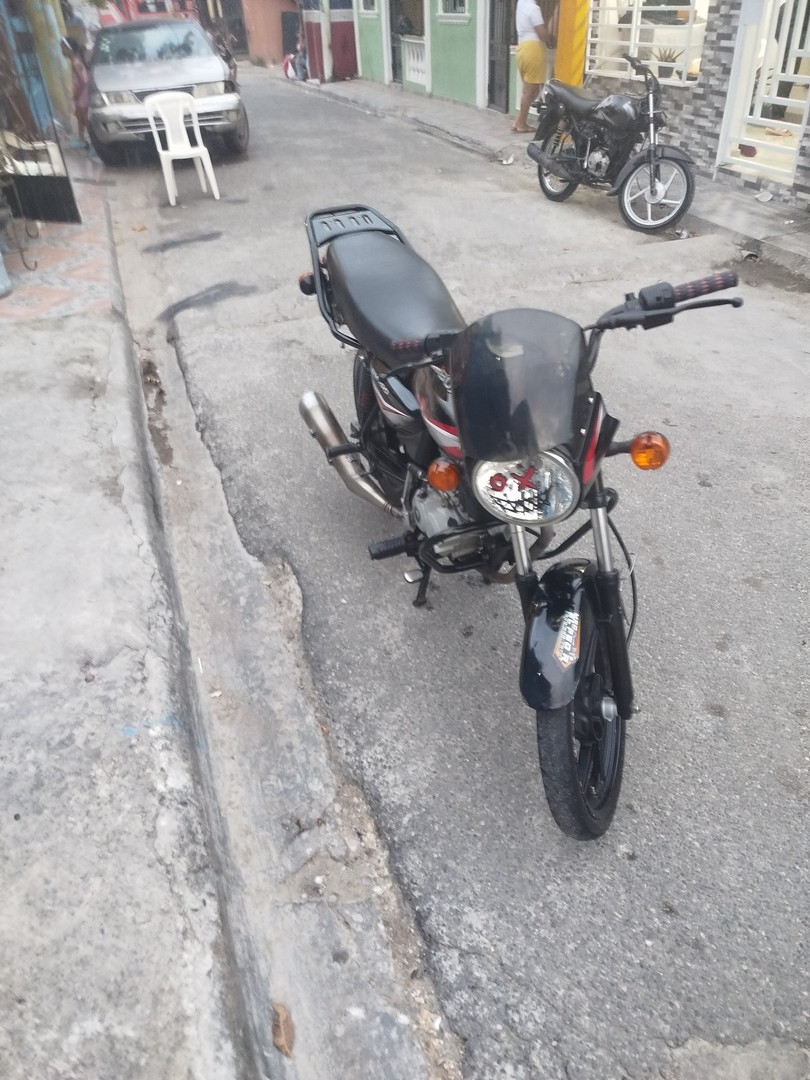 motores y pasolas - Está nítido año 2024 sale a tu nombre 70 negociable  1