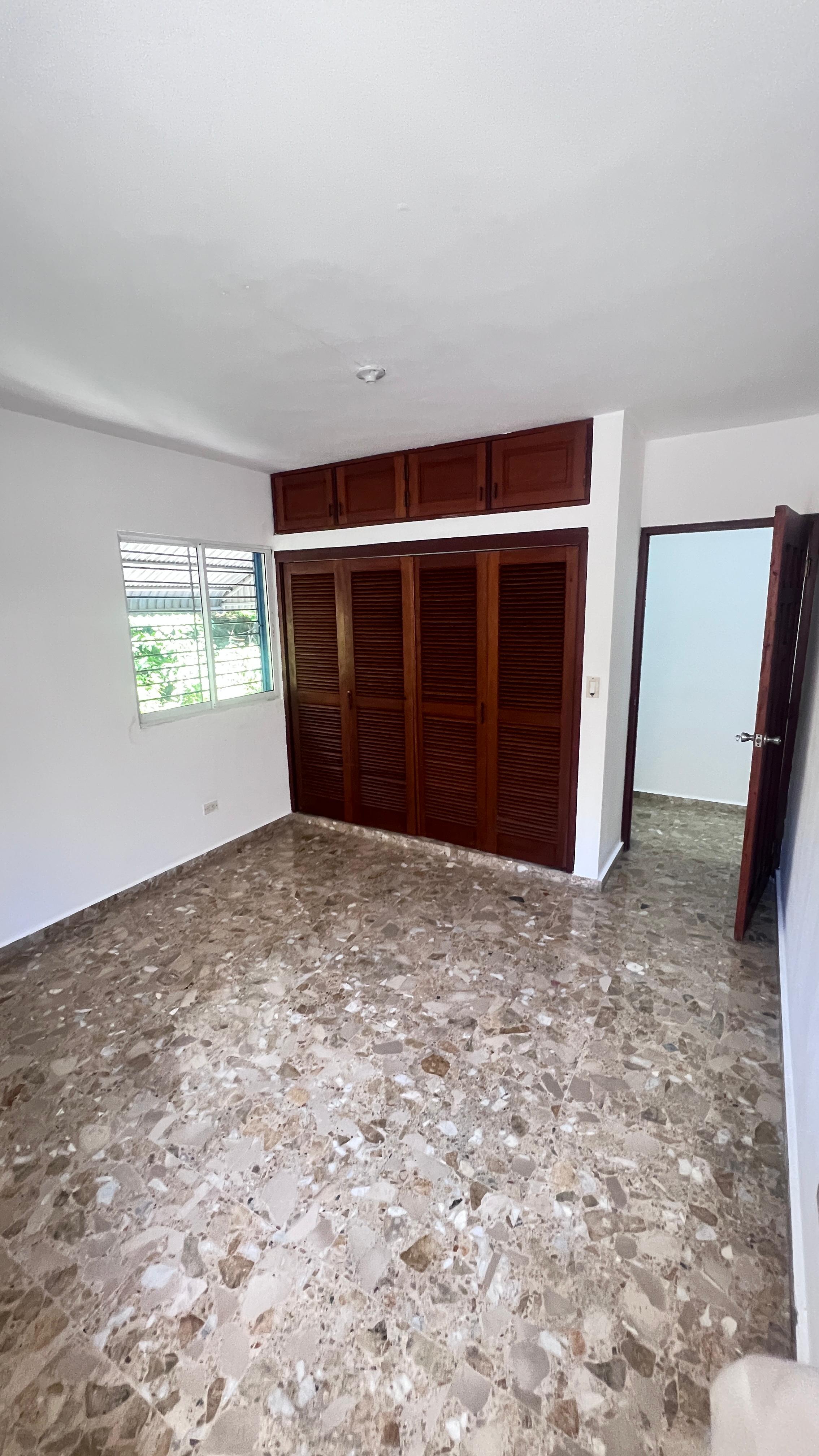 apartamentos - Apartamento en Ensanche La Julia  | MH-3215 4
