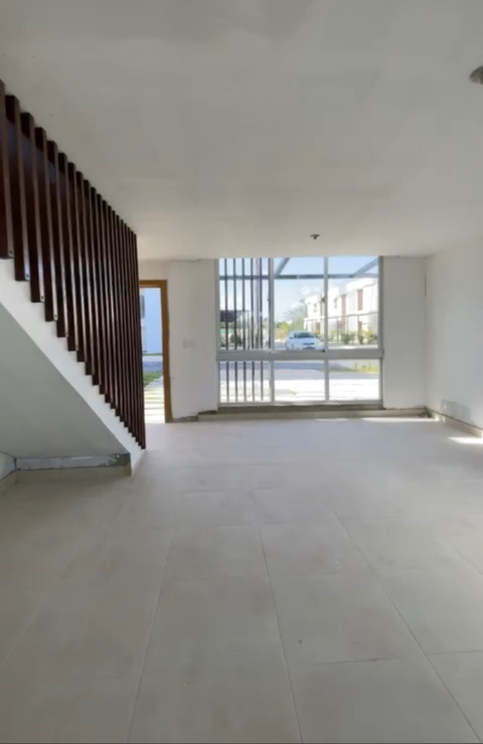 casas vacacionales y villas - Venta de Villa en vista cana punta cana zona turística opción piscina  2