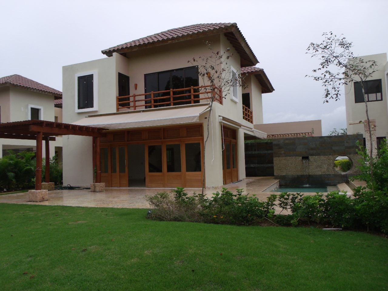 casas vacacionales y villas - Acogedora Nueva Villa en Guavaberry, 