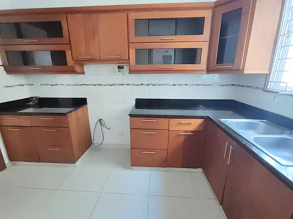 apartamentos - Apartamento en Venta  RENACIMIENTO  USD 240,000.00 7