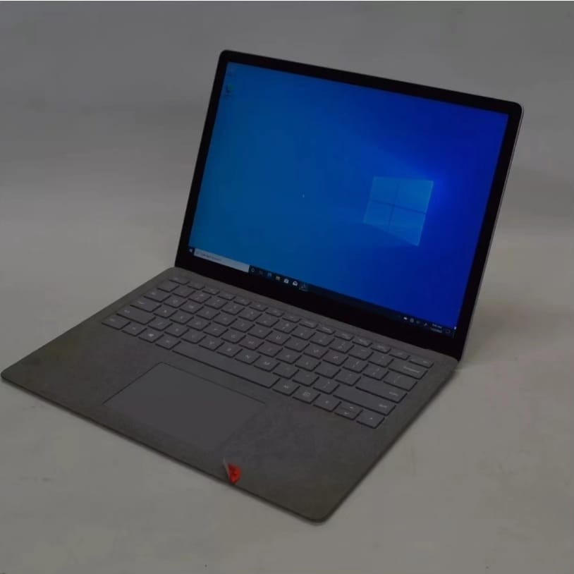 computadoras y laptops - Microsoft Surface laptop 2 Pantalla TOUCH intel core i5 8GB RAM
 0