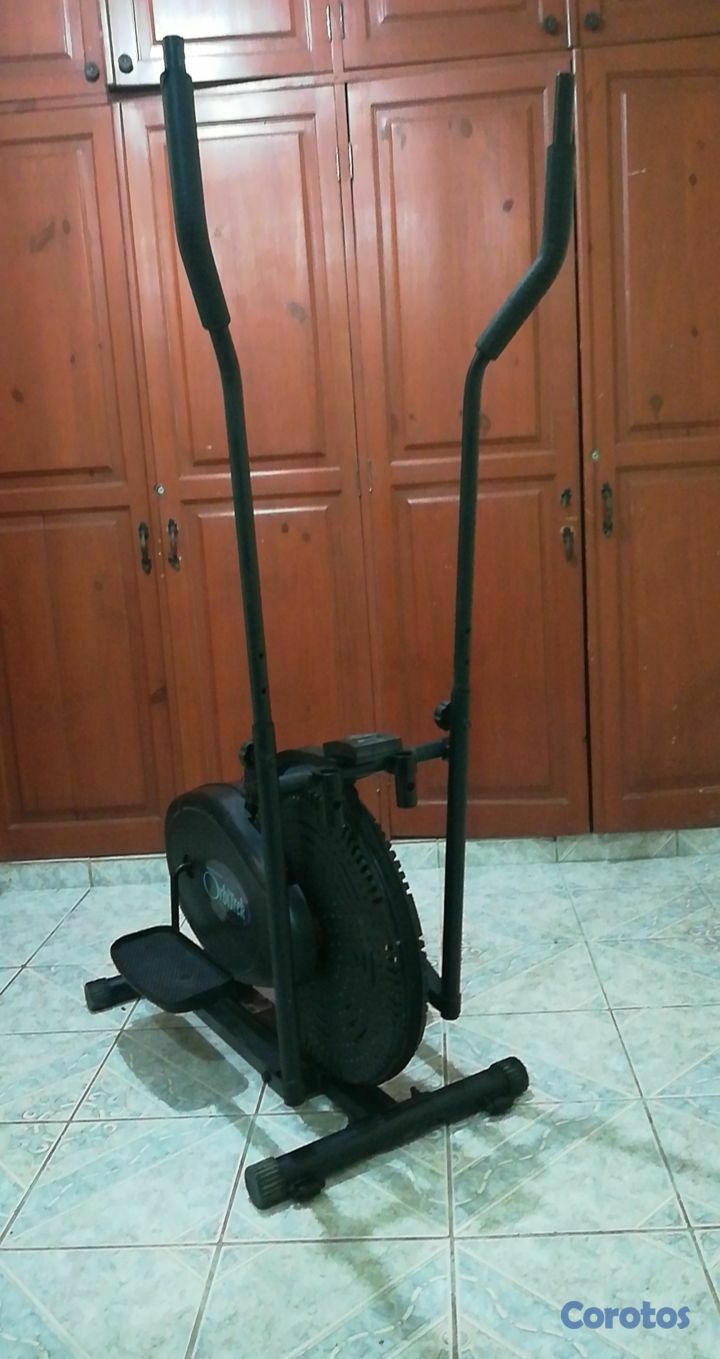 Artículos Deportivos - bicicleta de ejercicios elíptica con ajuste de velocidades  3