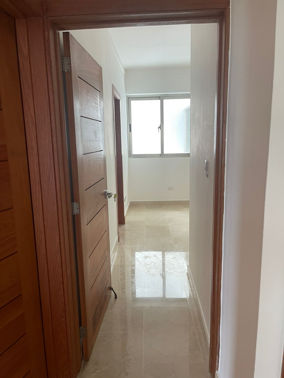 apartamentos - Vendo piso 5 los cacicazgos balcón tres hab con ba 8