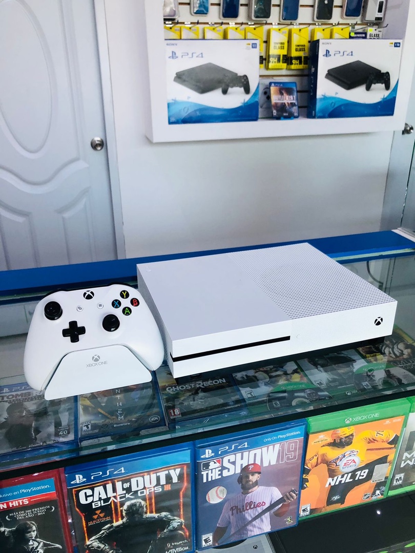 consolas y videojuegos - Xbox One S 500GB 1 Control 
