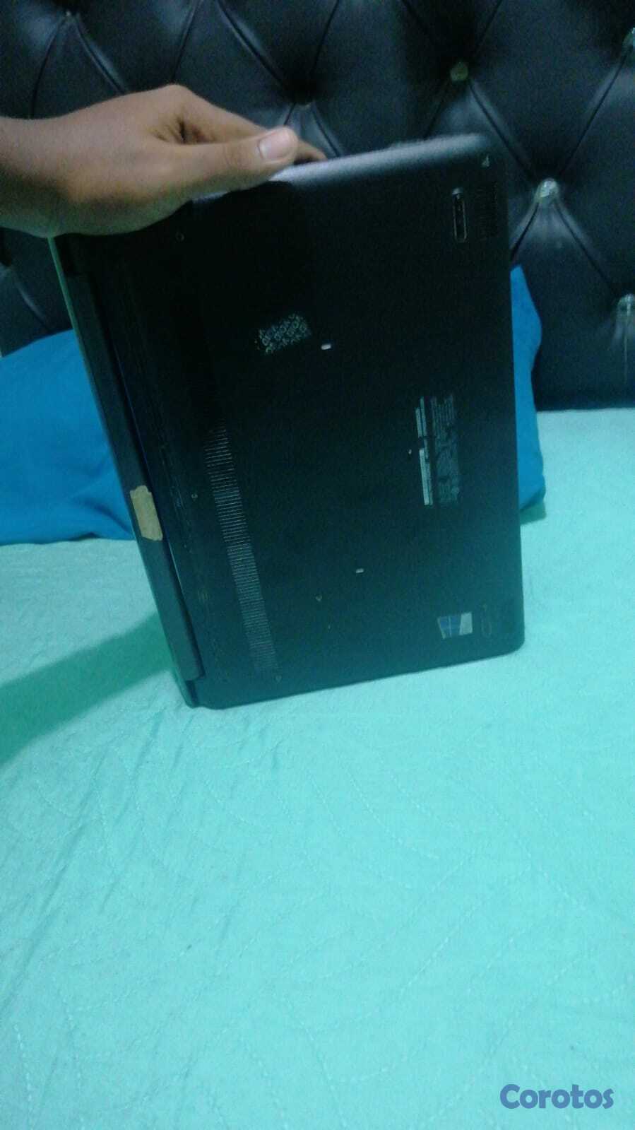 computadoras y laptops - vendo mi laptop DELL latitude 3380 tiene DDR4 con GB4  5