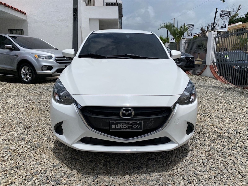 Mazda demio 2016 FULL Financiamiento Disponible