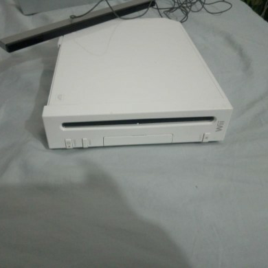 consolas y videojuegos - Nintendo Wii blanca,con algunos juegos 