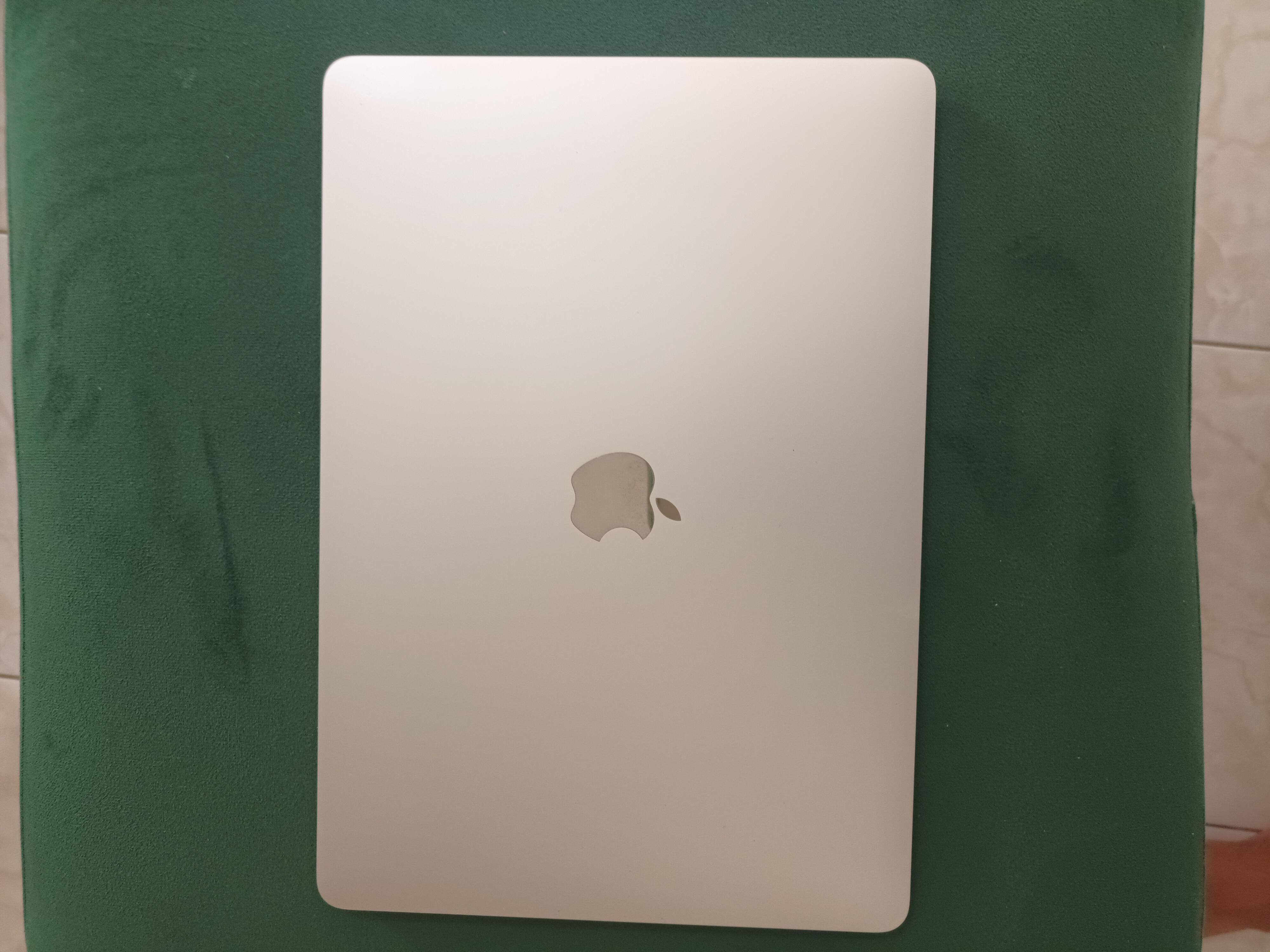 computadoras y laptops - Macbook Air Importada como nueva 4