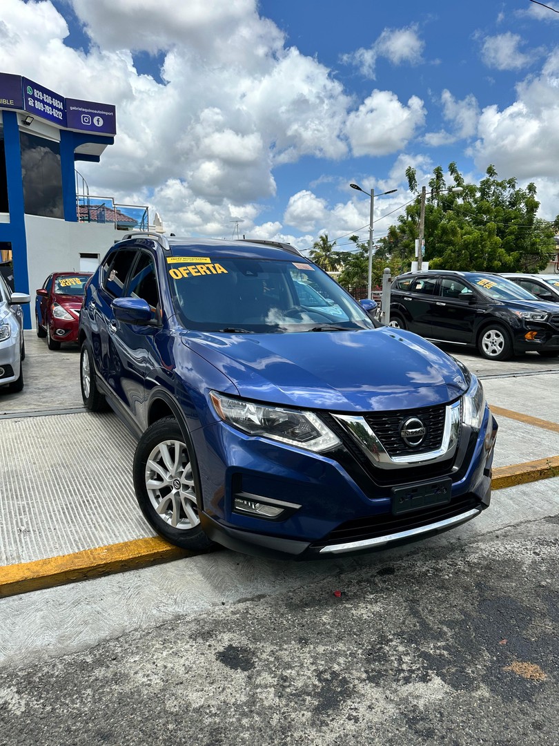 jeepetas y camionetas - nissan rogue sv