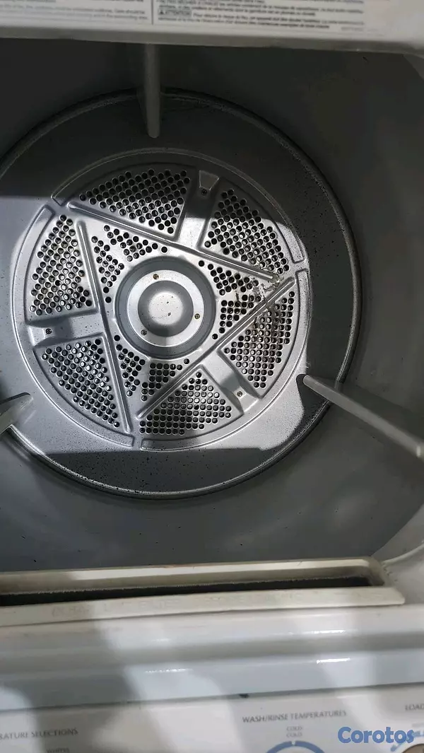 electrodomesticos - Lavadora tipo torre de 220v.  Lava, seca y exprime 100% funcional.  Está nítida. 5
