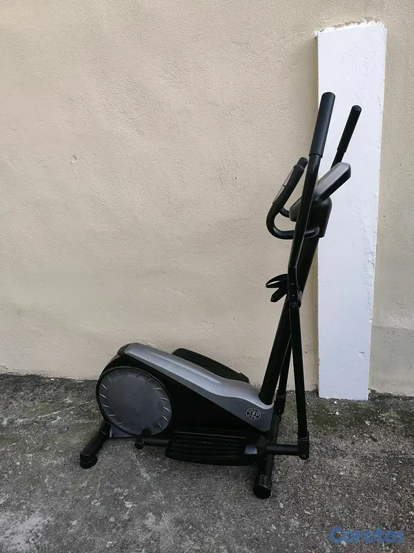 Artículos Deportivos - bicicleta elíptica marca gold gym  4