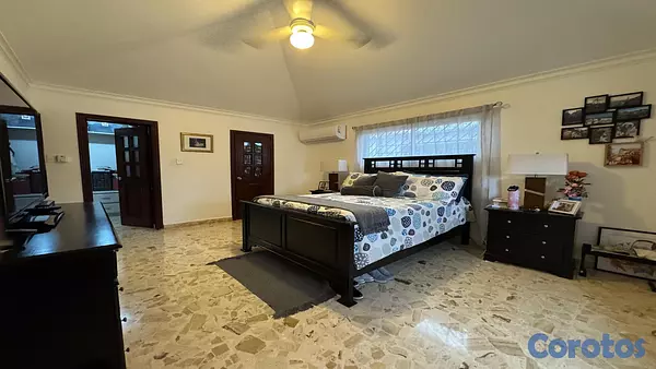 casas - Vendo Casa de dos Niveles en La Castellana 6