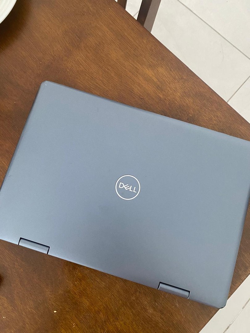 computadoras y laptops - ¡Laptop Dell Inspiron 5481 2 en 1, pantalla táctil HD de 14 pulgadas! 