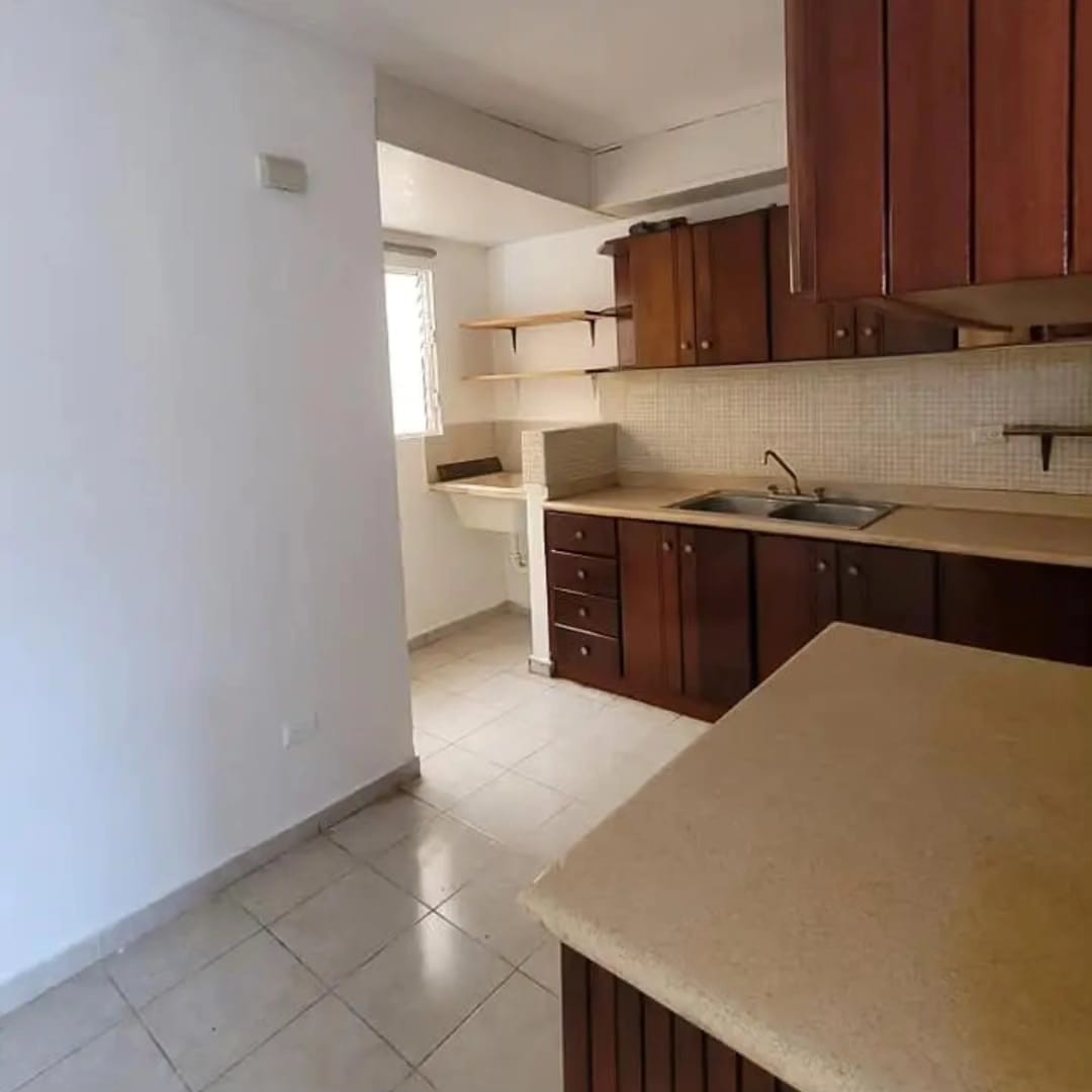 apartamentos - Vendo apartamento  tipo C. AV. Rep. De Colombia  6