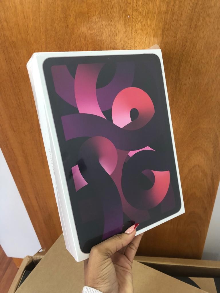iPad Air 5ta generación 64gb Sellada  1