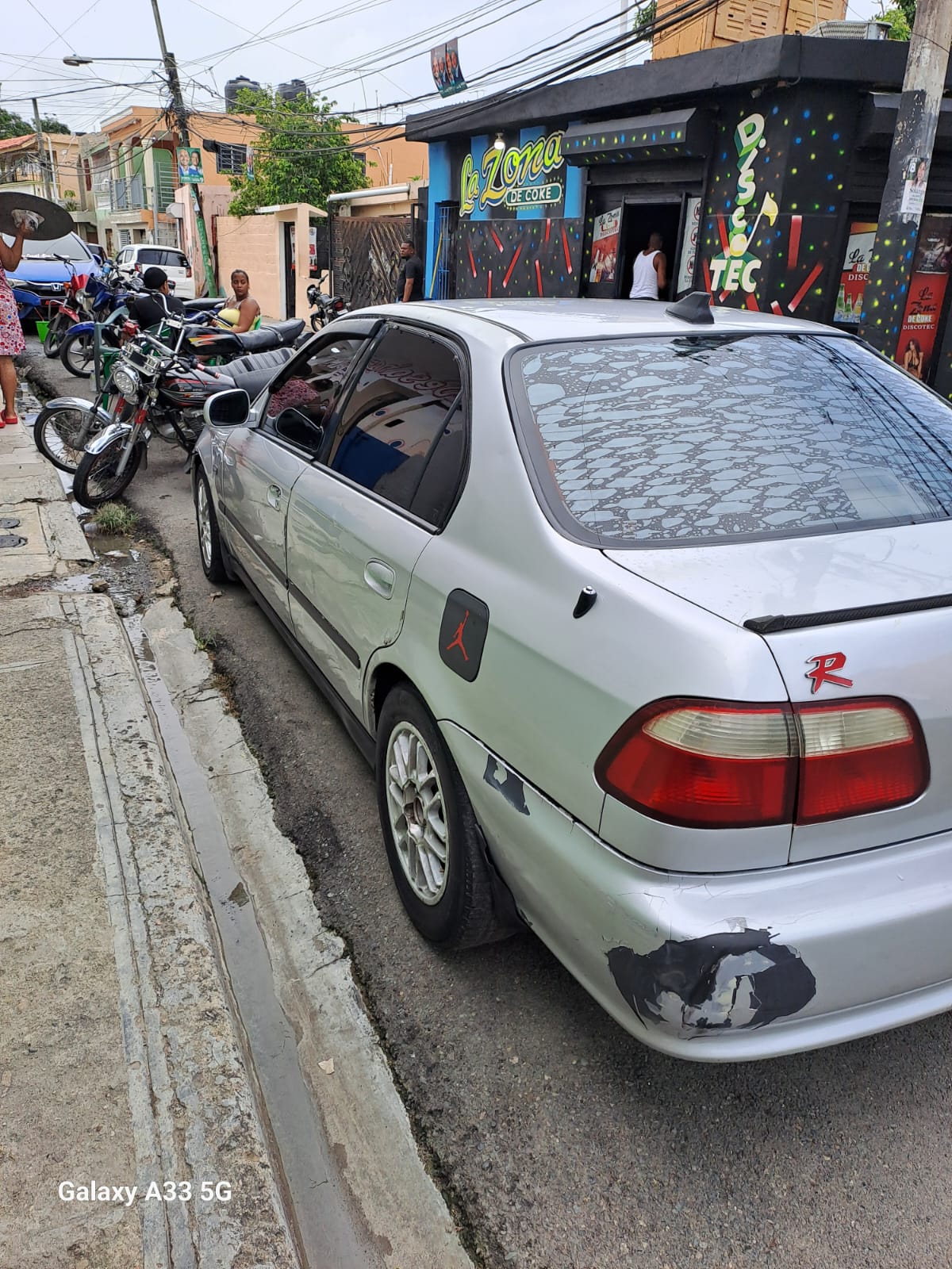 carros - Usado tiene sus destalle 3
