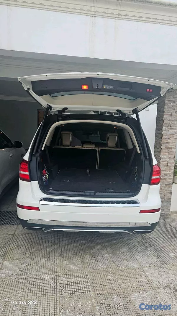 jeepetas y camionetas - Mercedes benz gls 450 2019 3
