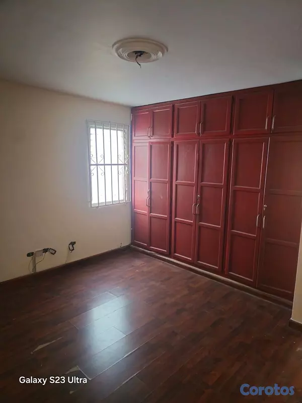 oficinas y locales comerciales - CASA COMERCIAL 9