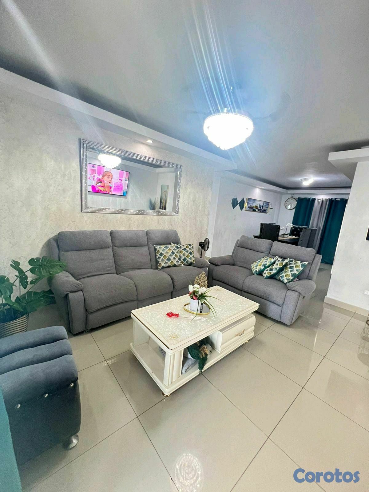 apartamentos - VENDO APARTAMENTO PRECIO NEGOCIABLE. 🏡 5