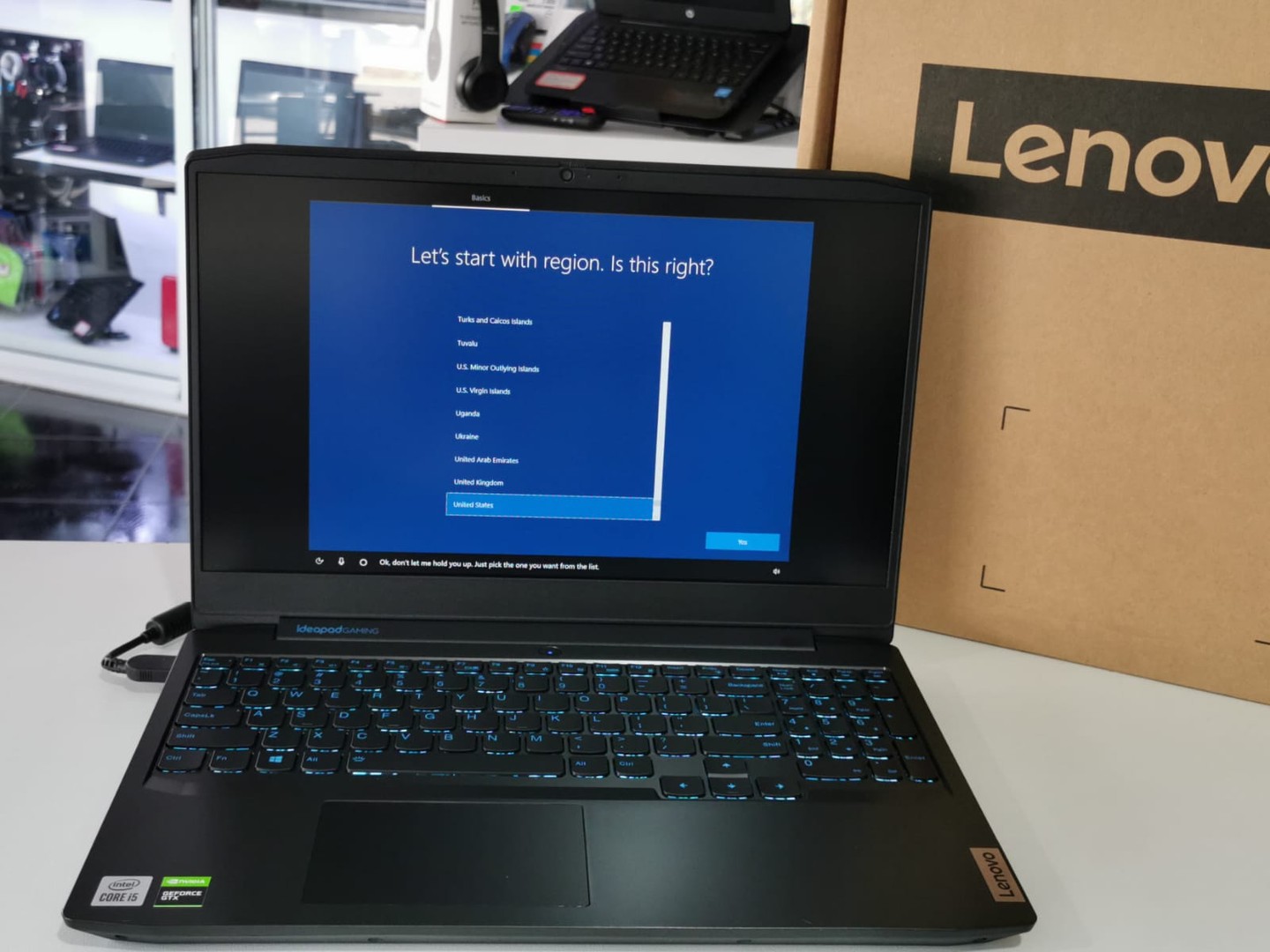 computadoras y laptops - Lenovo GAMING3 i510ma. 256ssd 8Gb Ram 15IMH05 4GB Nvidia Geforce GTX